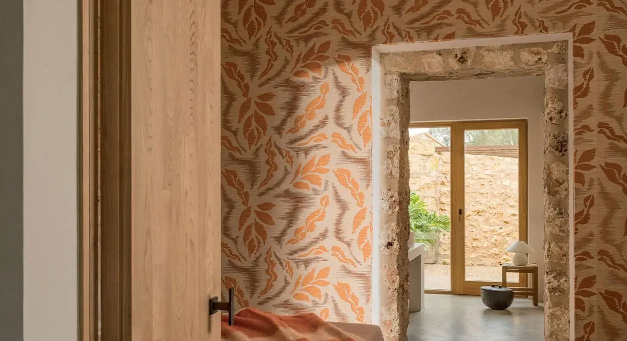 Whittier Wallpaper Hanger